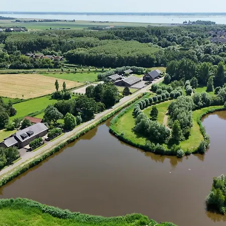 Hoeve Tramzicht 3* Hellevoetsluis